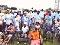 Pessoas com deficiência no Cuando-Cubango recebem cadeiras de rodas 